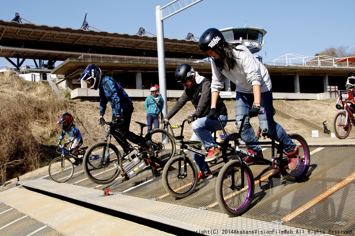 3月２３日修善寺CSC BMXトラックの風景VOL2：ＢＭＸ愛好会の風景その１_b0065730_10144174.jpg