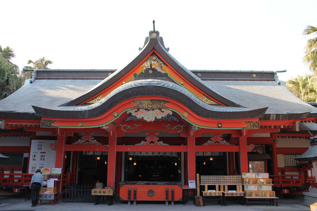 【青島神社】  　火遠理命＝山幸彦が海積宮から帰還した住居跡_c0011649_0383286.jpg