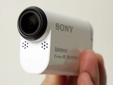 SONY アクションカムHDR-AS100V (HDR-AS100V/AS100VR 特長 SONY アクションカムHDR-AS100V (HDR-AS100V/AS100VR 特長