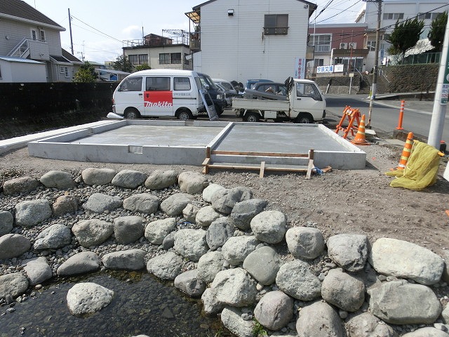 「田宿川の川そうじ」の拠点になる新しい栄町の倉庫が完成!_f0141310_7374661.jpg