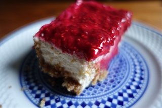 „Käsekuchen“ für Veganer （チーズ無しチーズケーキ）_f0224632_16441990.jpg