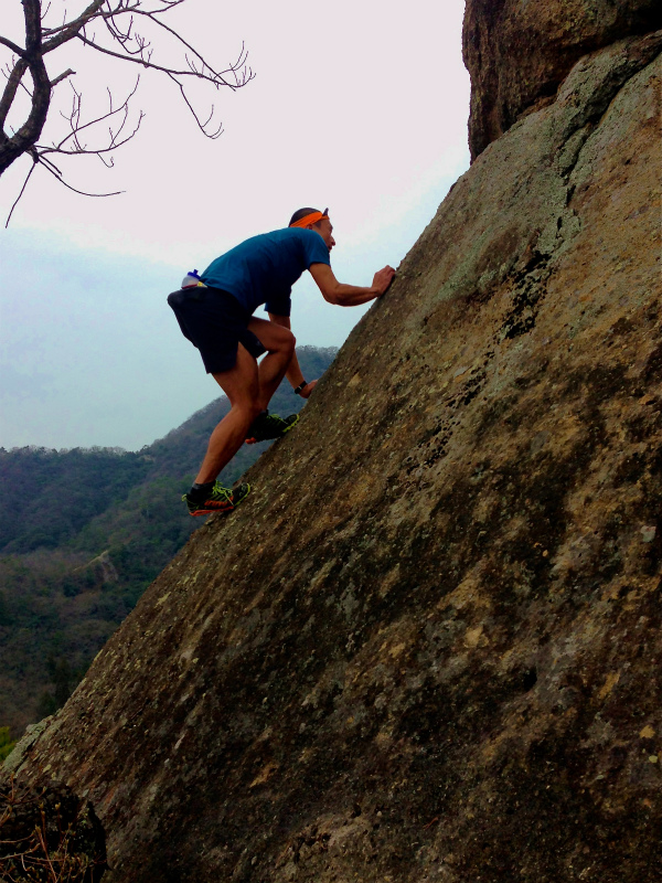 兵庫県 明神山 Mountain Running 2014/03/25 _b0220886_0474020.jpg