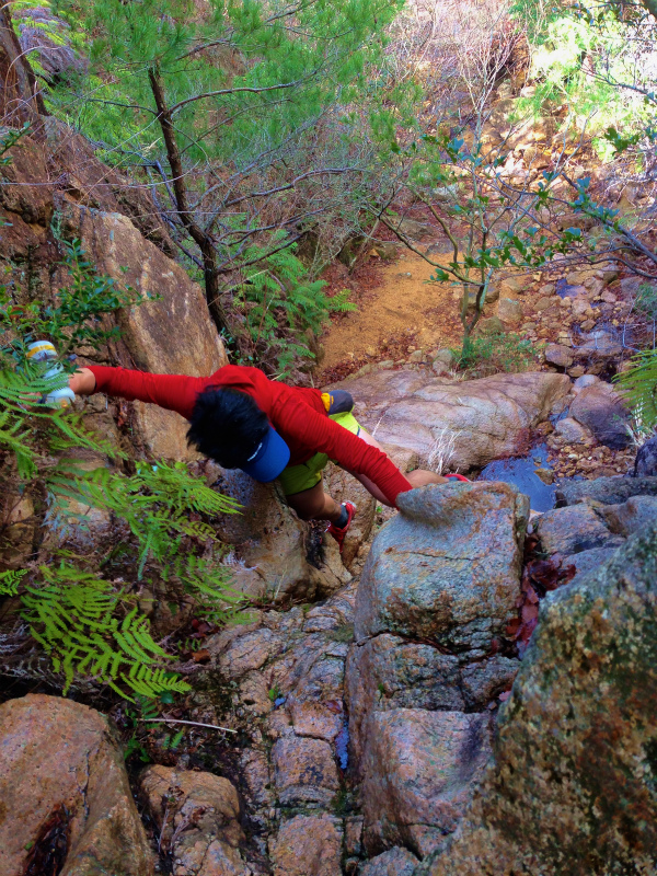 兵庫県 芦屋ロックガーデン Scrambling in Ashiya Rock Garden with Friends of Patgonia 2014/03/21 _b0220886_07545.jpg