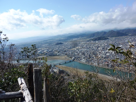 百々ｹ峰からの展望　２０１４．３．２１_c0202290_046230.jpg