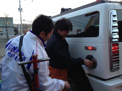 3月29日 山本が送ります☆TOMMYの1日 ランクル アルファード ハマー_b0127002_1844279.jpg