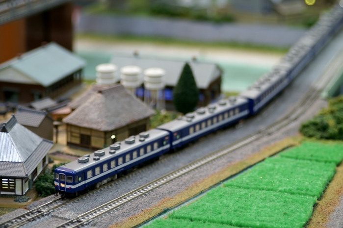 鉄道模型 TOMIX 12系お座敷客車くつろぎ旧塗装 : 我が心の国鉄時代