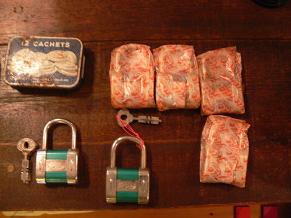 padlock　_d0163941_1223814.jpg