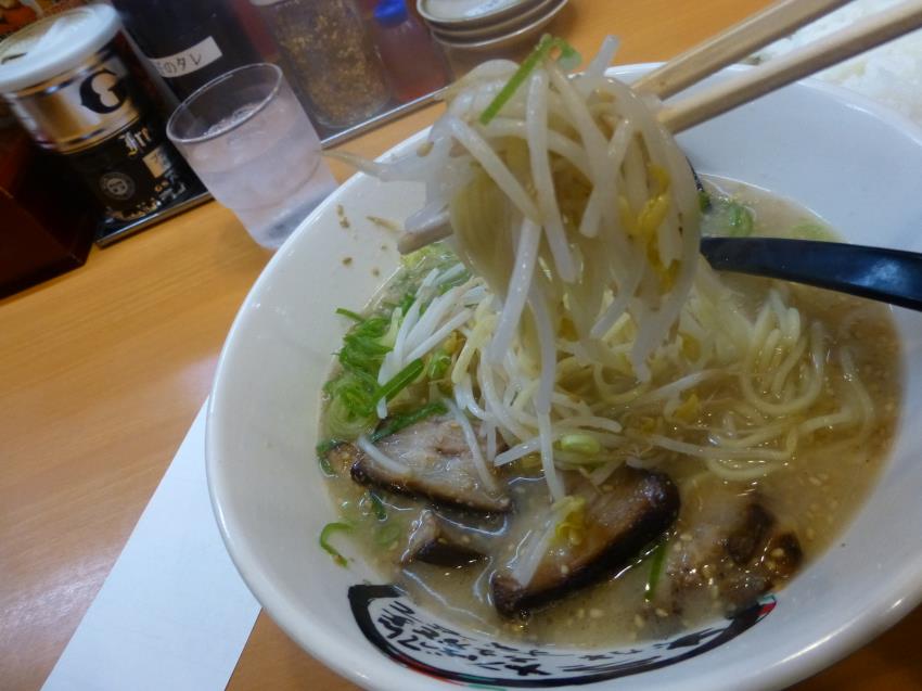 博多ラーメンげんこつ　　　杭瀬店_c0118393_15553016.jpg