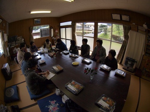 女性会の集まり_c0116915_23574742.jpg