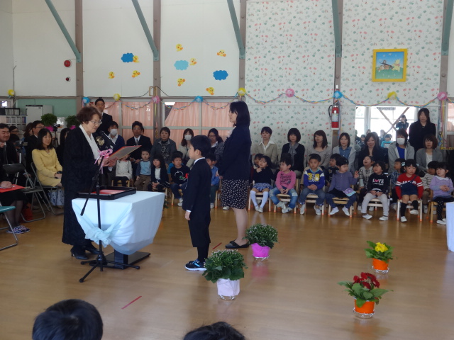 祝 卒園式_d0166047_1135587.jpg