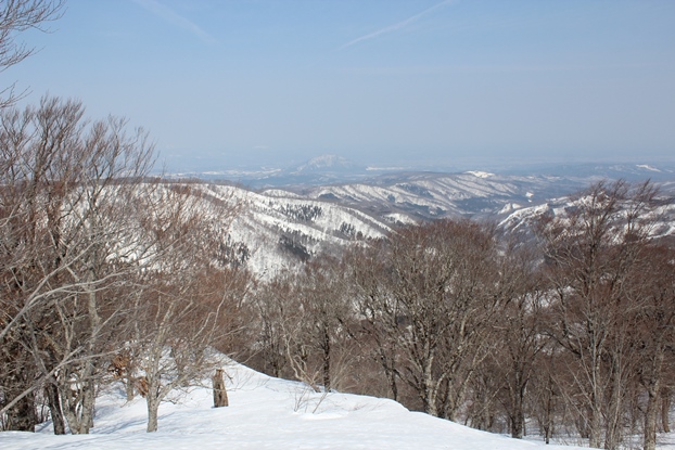 船形連峰　花染山_e0239458_10135359.jpg