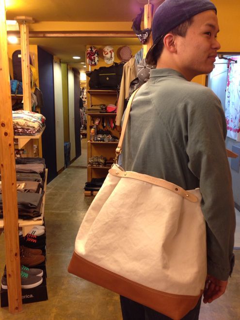 春カバンの入荷です!!!!①_d0227059_13292461.jpg