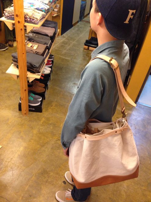 春カバンの入荷です!!!!①_d0227059_13292518.jpg