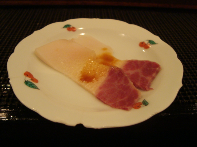西麻布「一即夛 (いっしょくた)」へ行く。_f0232060_1626992.jpg