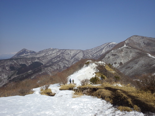 雪の鍋割山（赤城山）へ。_a0094280_17362649.jpg