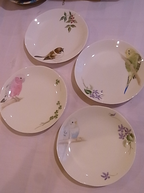 鳥展 折り返しになりました!作品まだまだ到着予定_d0322493_1002917.jpg