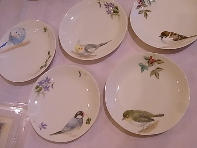 鳥展 折り返しになりました!作品まだまだ到着予定_d0322493_100898.jpg
