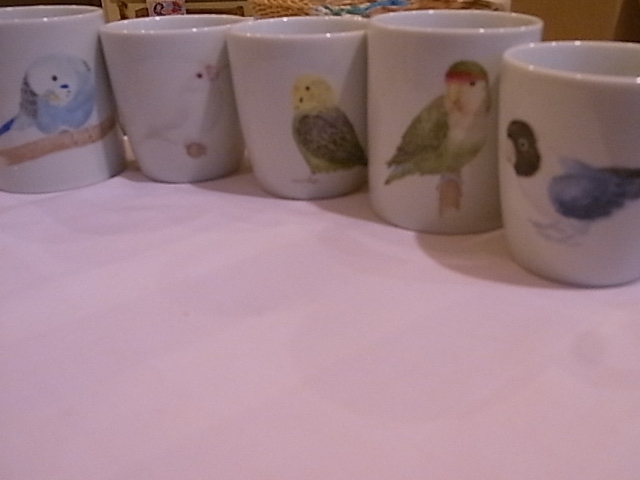 鳥展 折り返しになりました!作品まだまだ到着予定_d0322493_1011276.jpg