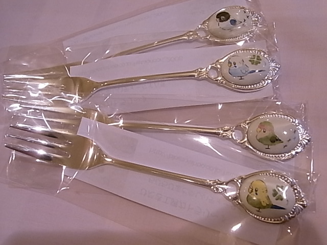 鳥展 折り返しになりました!作品まだまだ到着予定_d0322493_1023251.jpg