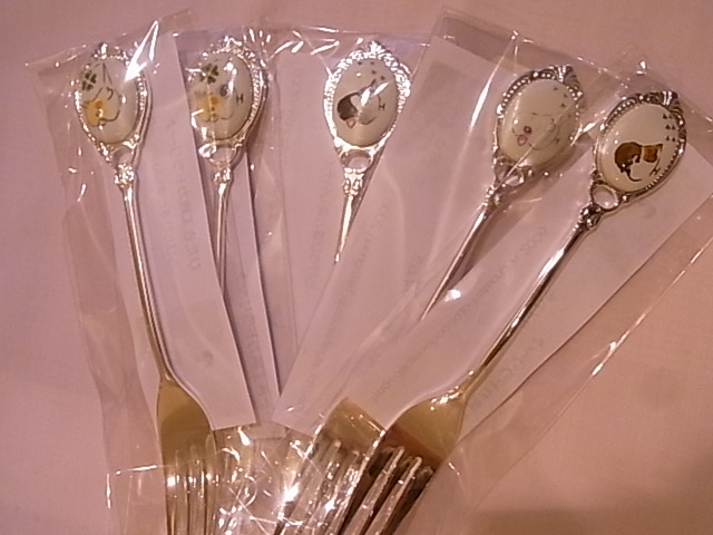 鳥展 折り返しになりました!作品まだまだ到着予定_d0322493_1025639.jpg