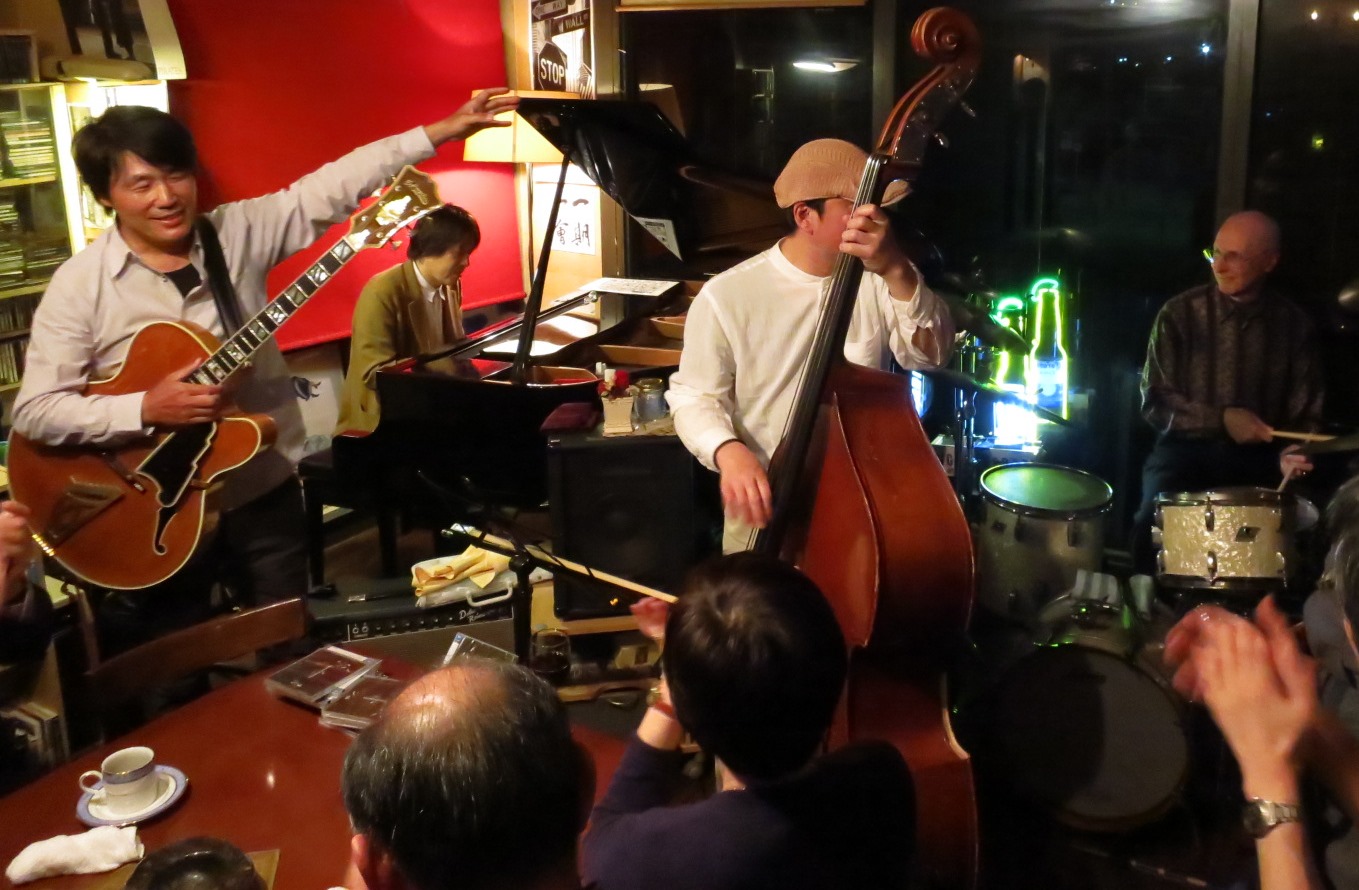 2014.03.28 Yoshiaki Okayasu Trio @ Soultrane_a0107397_5324062.jpg