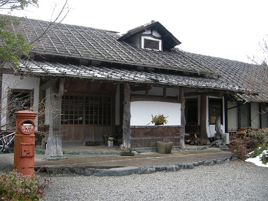 :: 温泉付き ::_e0204865_1339867.jpg
