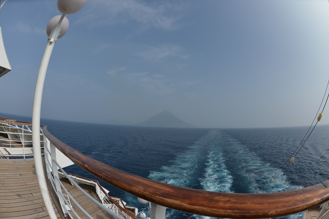 f0268294_02423760.jpg