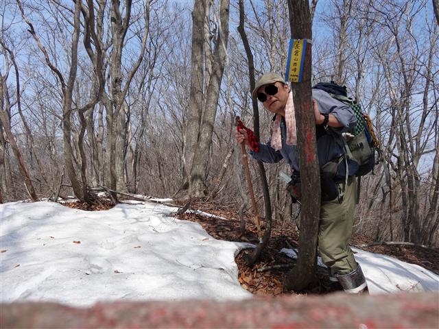 長倉山は宮床６峰のひと山_a0127015_21201525.jpg