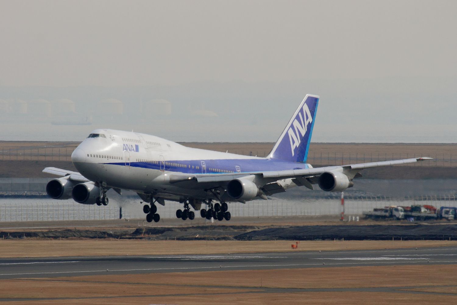 惜別 ボーイング７４７型機_b0184848_18354438.jpg