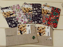 ** TOMOROKOさん 納品に **_d0147488_07343385.jpg