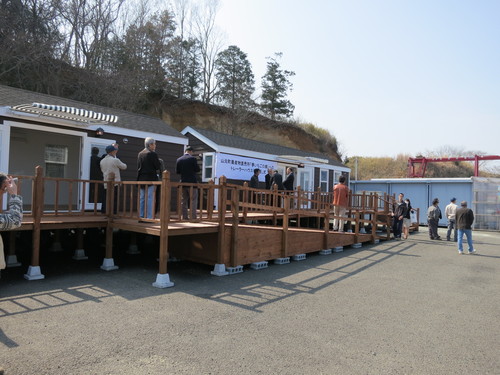 山元町にトレーラーハウスがやって来た!_e0102418_17583839.jpg