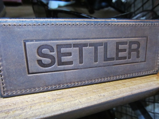 大人の春財布・・・SETTLER 人気の3型解禁です♪♪♪_d0152280_21233286.jpg