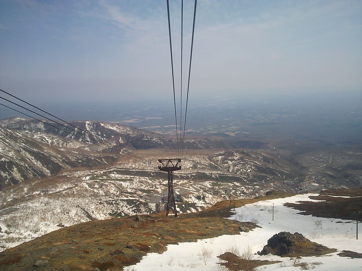 那須岳ロープウェイで春の雪あそび_a0011690_15412508.jpg