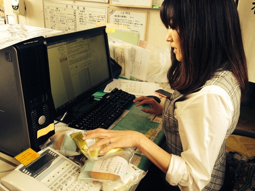 4月3日☆山本が送りますTOMMYの1日!(^^)!ランクルアルファード ハマー_b0127002_1854832.jpg