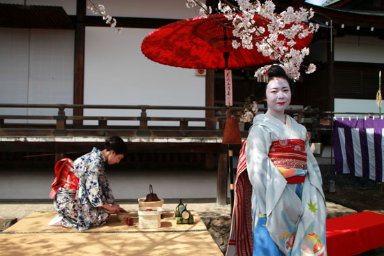 2014花めぐり19天龍寺で喫茶_e0048413_23103540.jpg