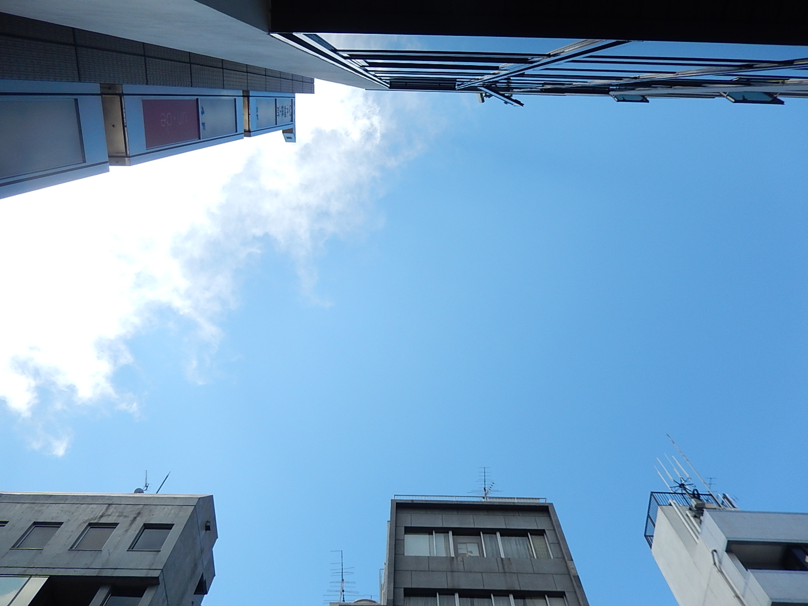 4月4日 渋谷 原宿 の自転車屋 FLAME bike前です!_e0188759_11533874.jpg