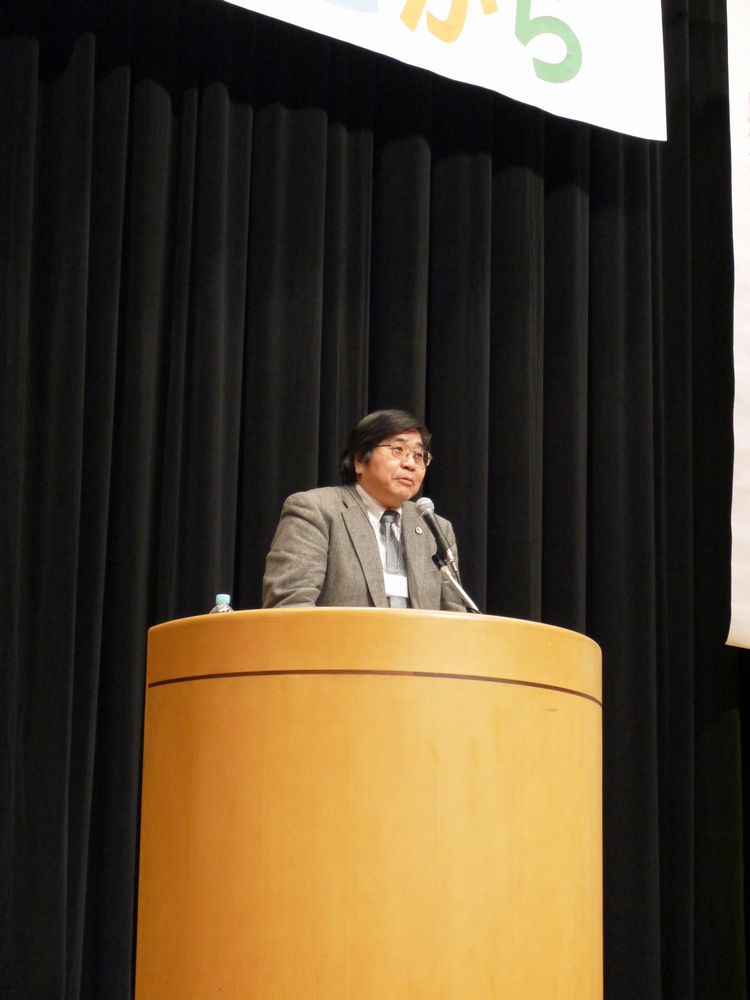 4/5秘密保護法廃止 落合恵子氏講演会に600人(名古屋)_c0241022_2281113.jpg