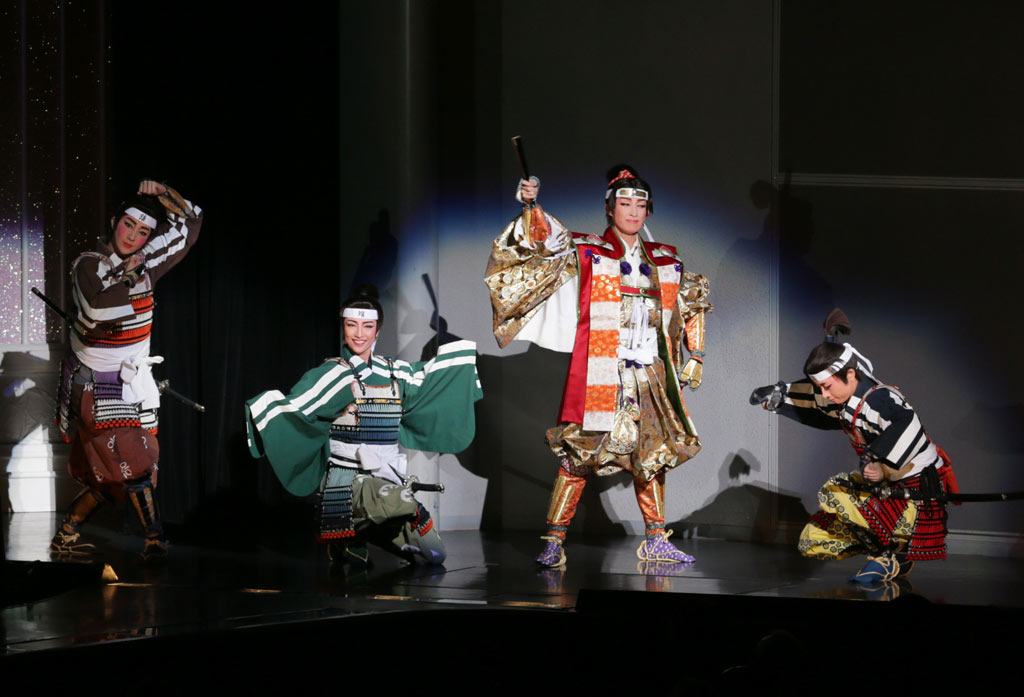 宝塚歌劇１００周年 スター競演 夢の祭典 第１回公演 ドンブラコ 再現 看來豈是尋常色 濃淡由他冰雪中
