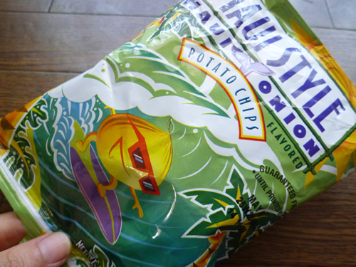 MAUI STYLE MAUI ONION POTATO CHIPS_c0152767_21271573.jpg