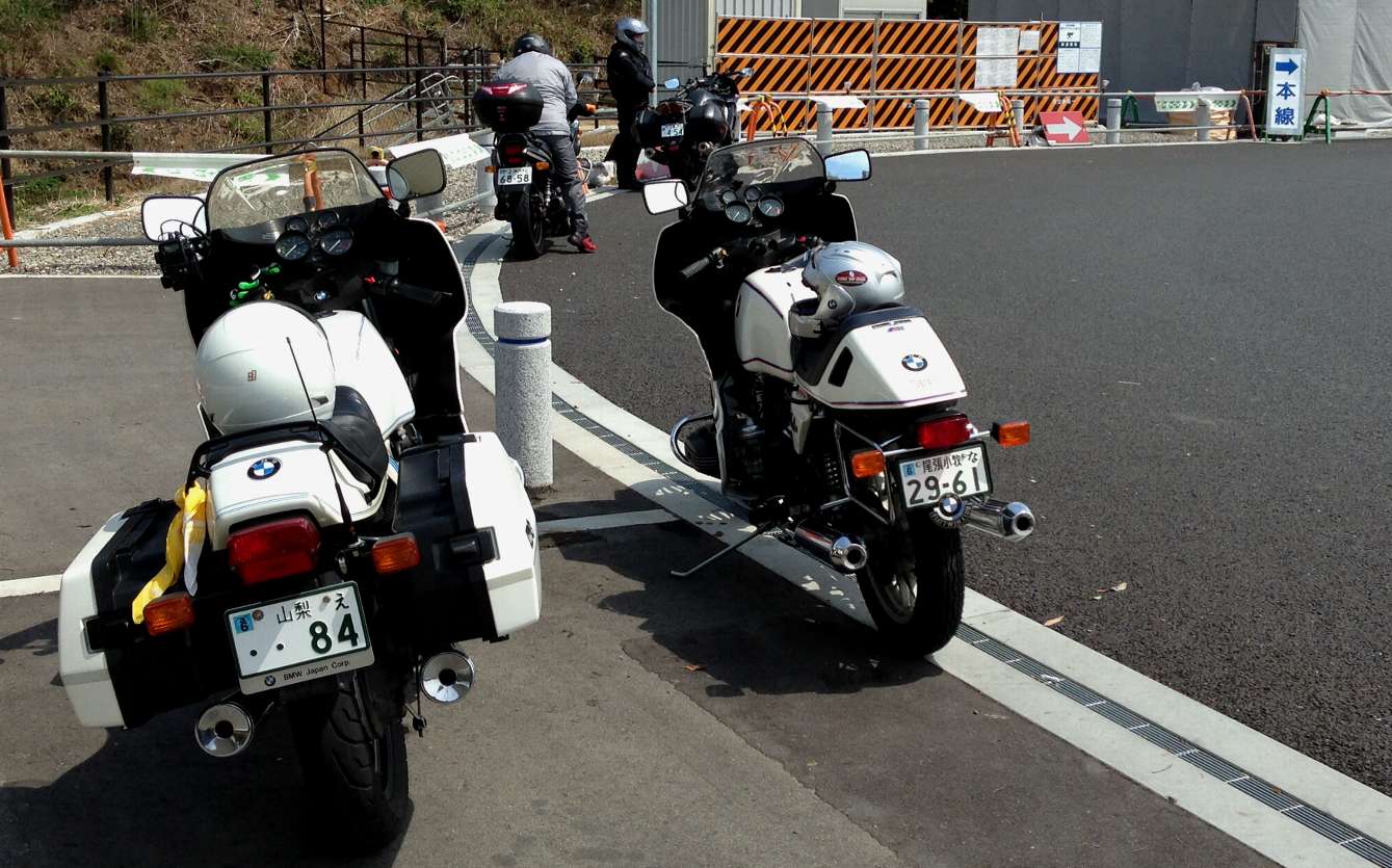 R100RS  の　親睦会　あやま道の駅_e0003910_14205547.jpg