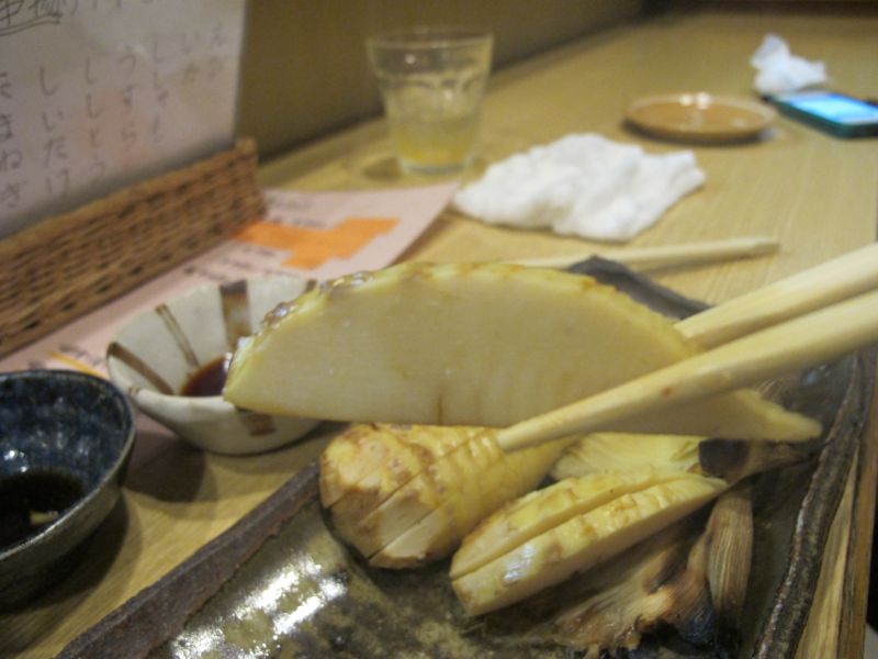レヴォーグと筍_f0076731_21543384.jpg
