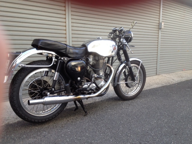 DBD34　BSA　Goldstar_f0326751_11285532.jpg