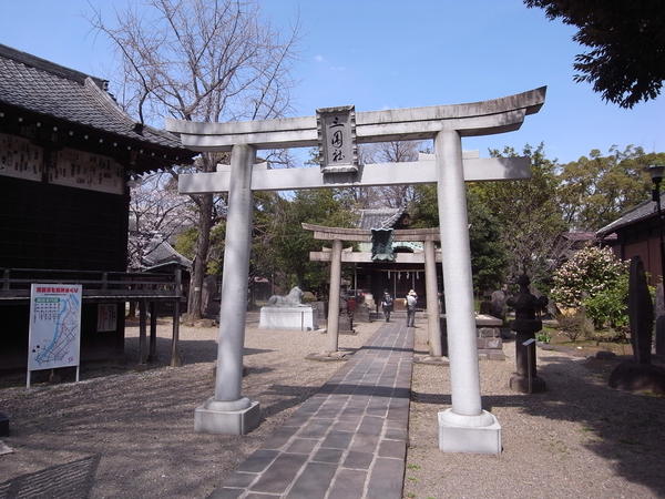 b0204466_18705.jpg
