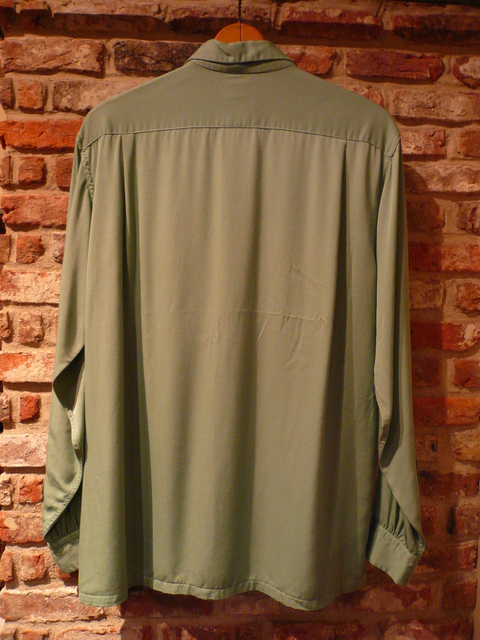 1950s \"SAFE SUDS FABLIC\" OLD rayon BOX-TAIL SHIRTS ._d0172088_2112299.jpg