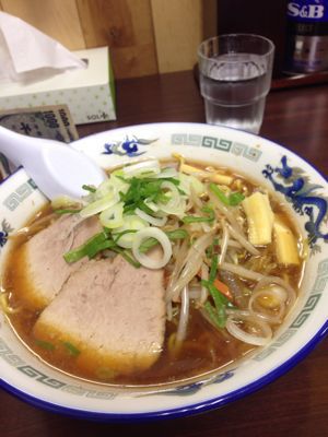 旭川ラーメンむら山さん！_b0271789_1526297.jpg