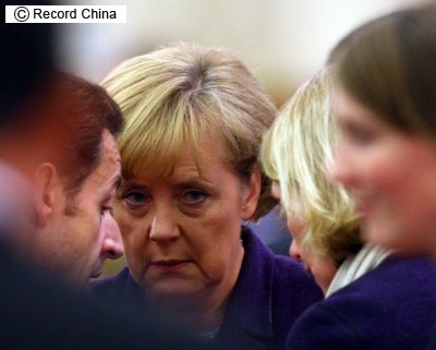 メルケル首相、１７３５年中国の古地図を習近平に送る！：昔の支那は小さかったわよ！_e0171614_15155467.jpg