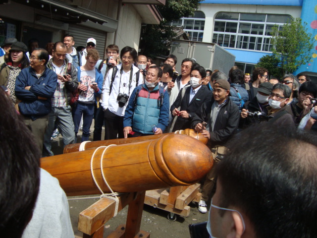 関東三大奇祭「かなまら祭り」へ行く。_f0232060_133529.jpg