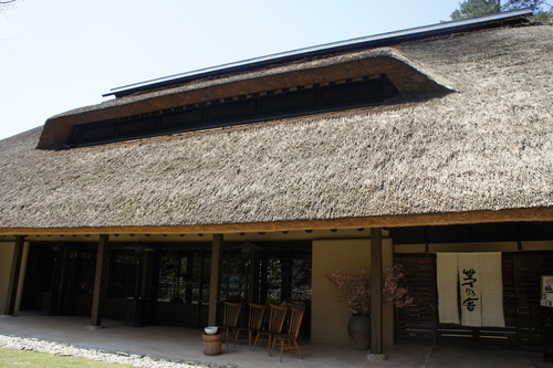 自然食レストラン　茅乃舎　【お部屋など】_f0215714_16505589.jpg