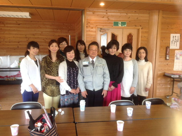 いろいろ・・・木工女子部の未来の一歩_f0031037_22285756.jpg