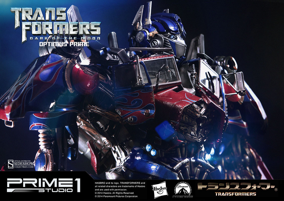 TRANSFORMERS FIGURE_d0052243_92225.jpg